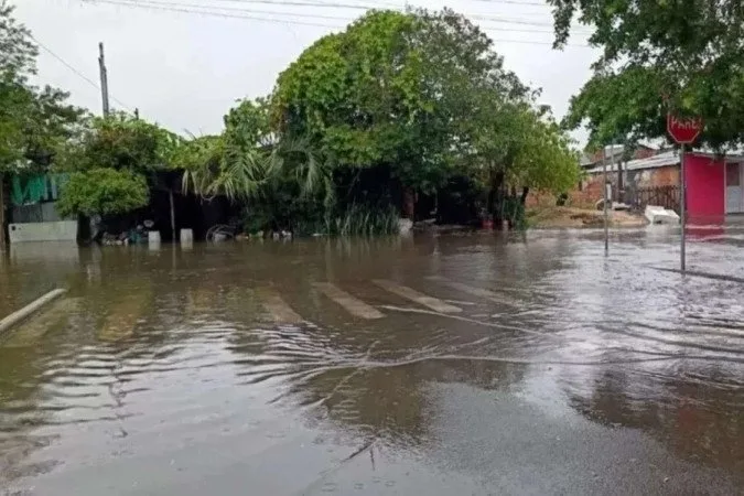 Parte do Rio Grande do Sul está sob alerta vermelho para tempestade