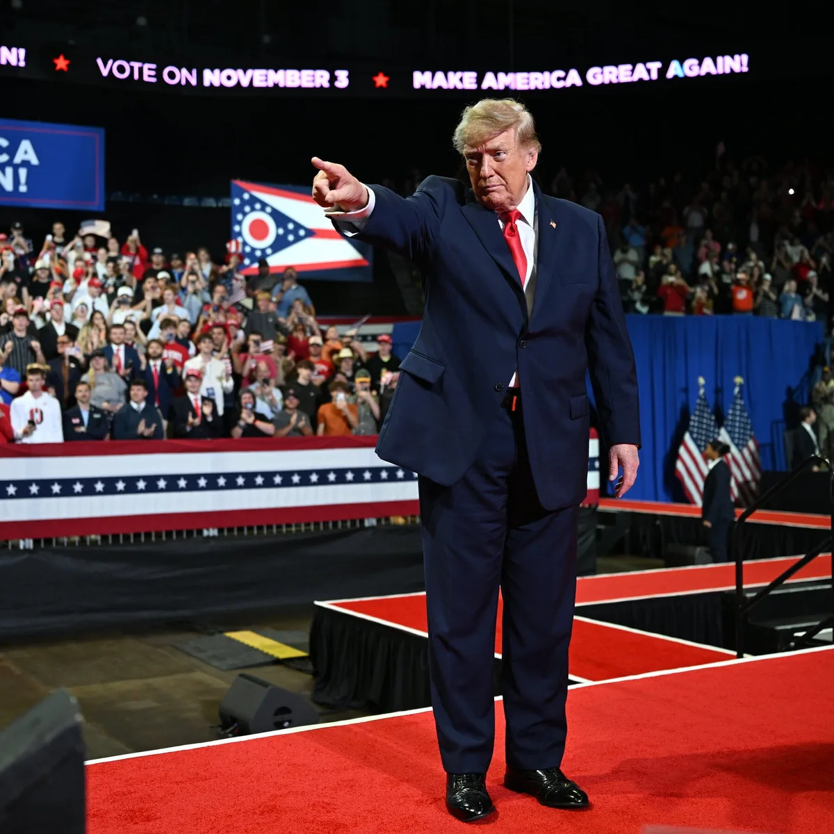 Trump, Playing Defense in Ohio, Tries to Shore Up Republicans in Tough Races