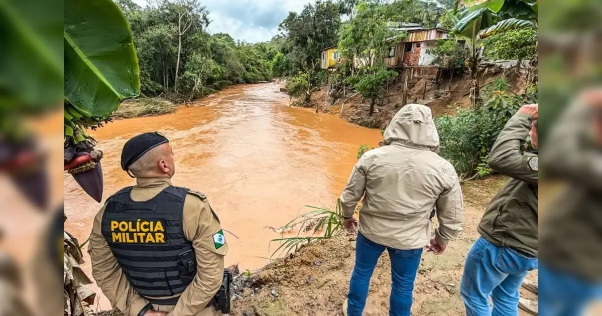 Chuvas no Paraná afetam mais de 50 cidades e deixam três pessoas desaparecidas