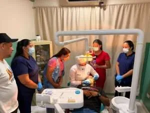 Reactivan consultorio odontológico en Araya