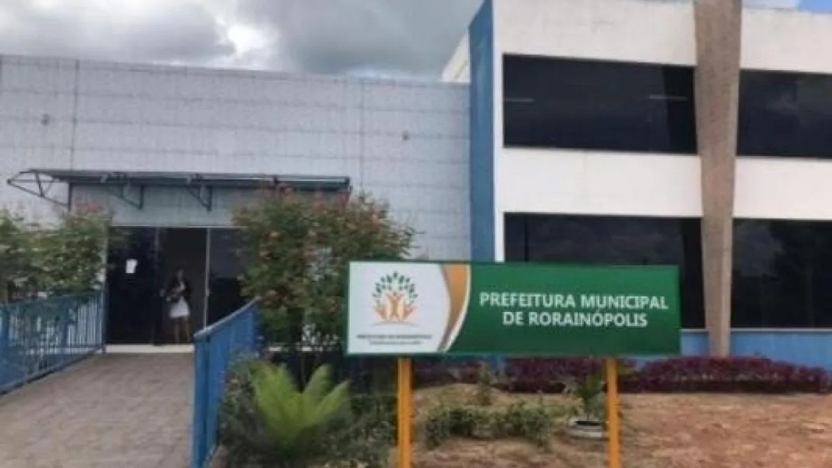 Servidores denunciam atraso no 13º salário em Rorainópolis