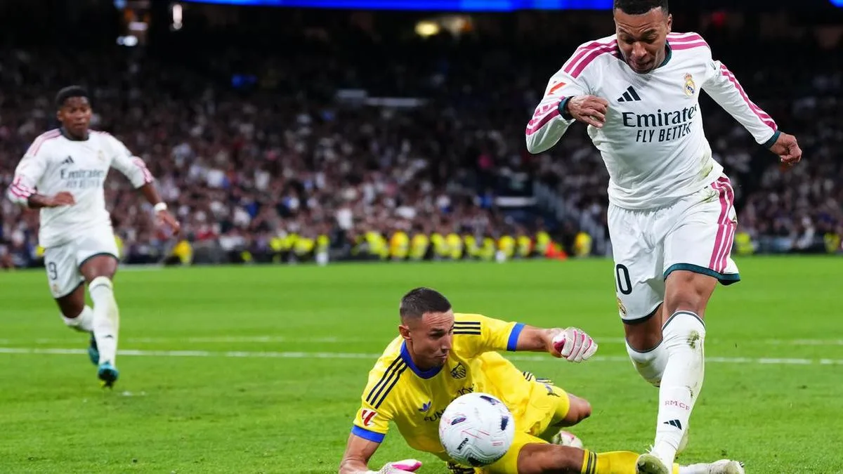 Mbappe turns on the style as Real Madrid thump Sevilla