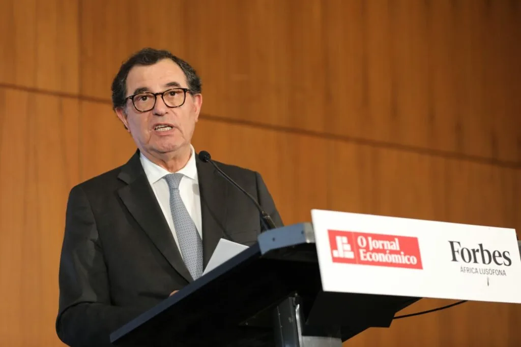 Governo quer avançar com plano especial de investimento público em Sines