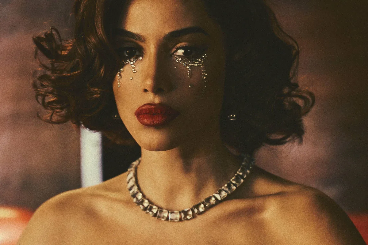Anitta repensa sucesso e revela conflito entre fama e vida pessoal