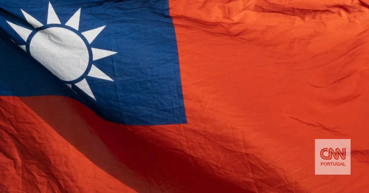 Taiwan propõe ajuda universal de 271 euros graças a impulso económico da IA