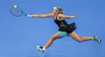Mirra Andreeva sobe a terceira do ranking mundial