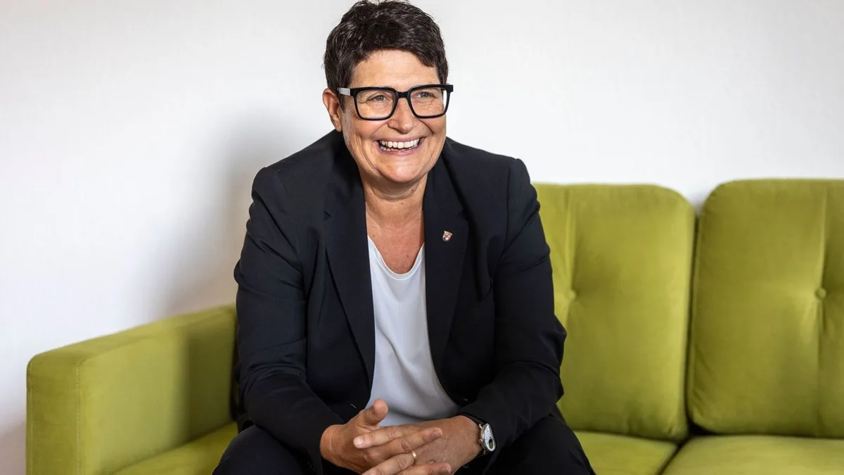 Namensgleichheit: Christine Schneider arbeitet mit anderen Schneiders zusammen