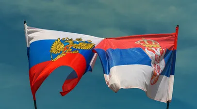 Патриотические организации Сербии устроили пророссийский автопробег в Белграде