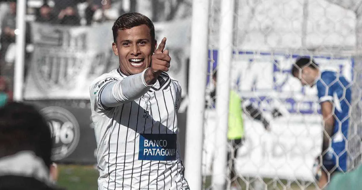 Cómo está el historial entre Cipolletti y Alvarado antes del cruce por las semifinales del Federal A