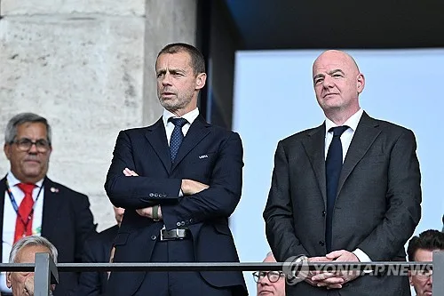 UEFA 등 인판티노 반대파 수장들 "회원국에 140억씩 풀어라"