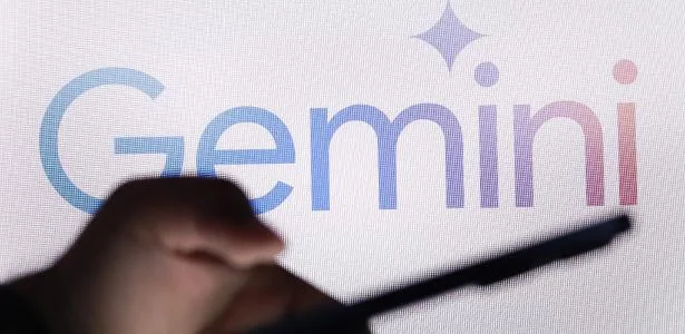 IA do Google, Gemini passa de 1 bilhão de usuários mensais e bate recorde