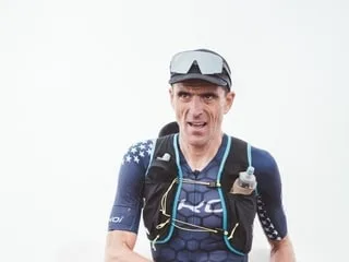 UTMB. Le champion olympique de VTT Julien Absalon termine premier de la CCC chez les 45-49 ans