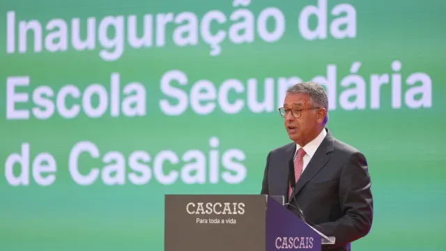 Seguro alerta: "Portugal tem muito caminho a recuperar" na educação