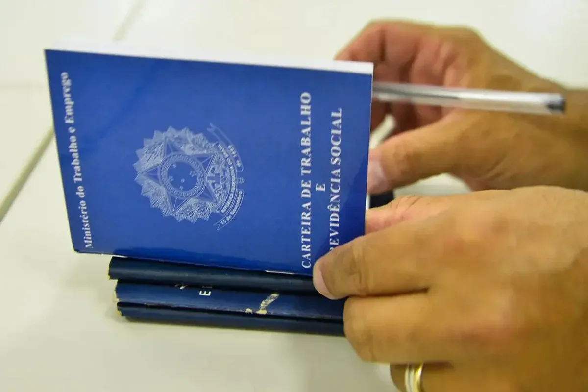 Com salários de até R$ 3,3 mil, DF tem 814 vagas nesta terça-feira
