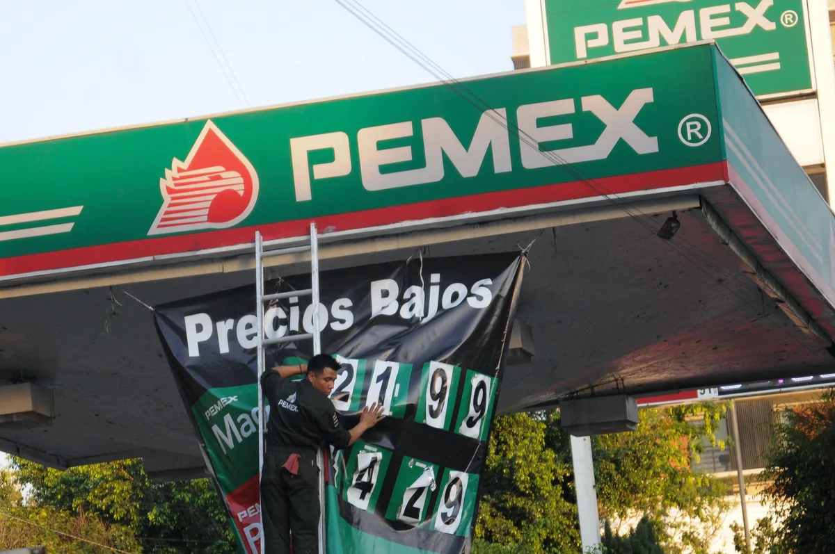 Se rezaga Pemex frente a otras petroleras en el mundo