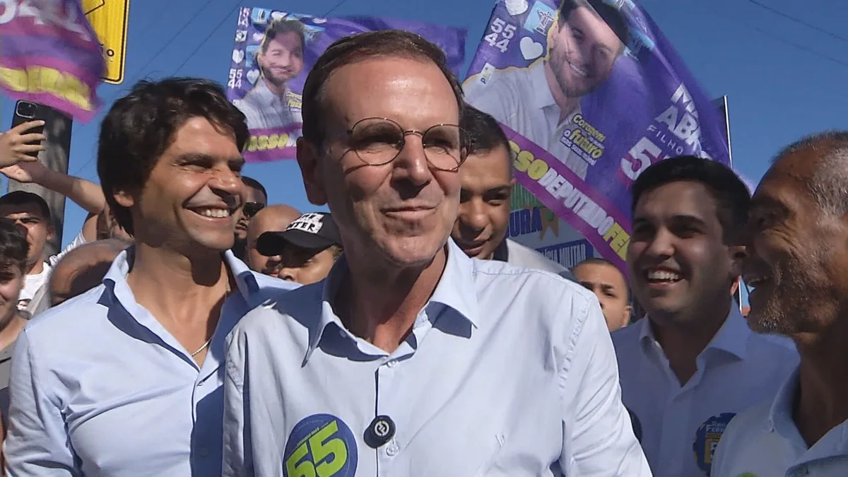 Paes diz que, se eleito, vai concluir batalhão da PM em Araruama e colocá-lo em funcionamento em janeiro