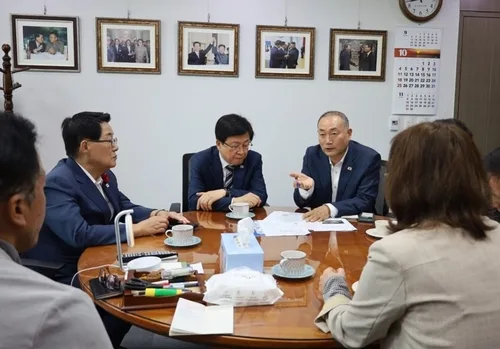 김원이·박지원, 교육부장관에 "의대 후보 공정하게 심사해야"