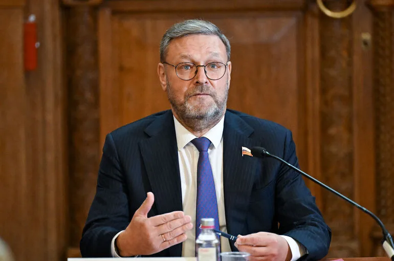 Сенатор Косачев назвал присуждение Нобелевской премии мира Пиллэй неожиданным