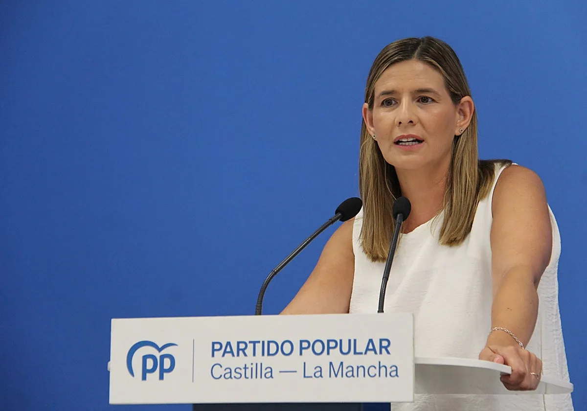 Agudo acusa a Page de convertir la sanidad de Castilla-La Mancha en «la de las excusas»
