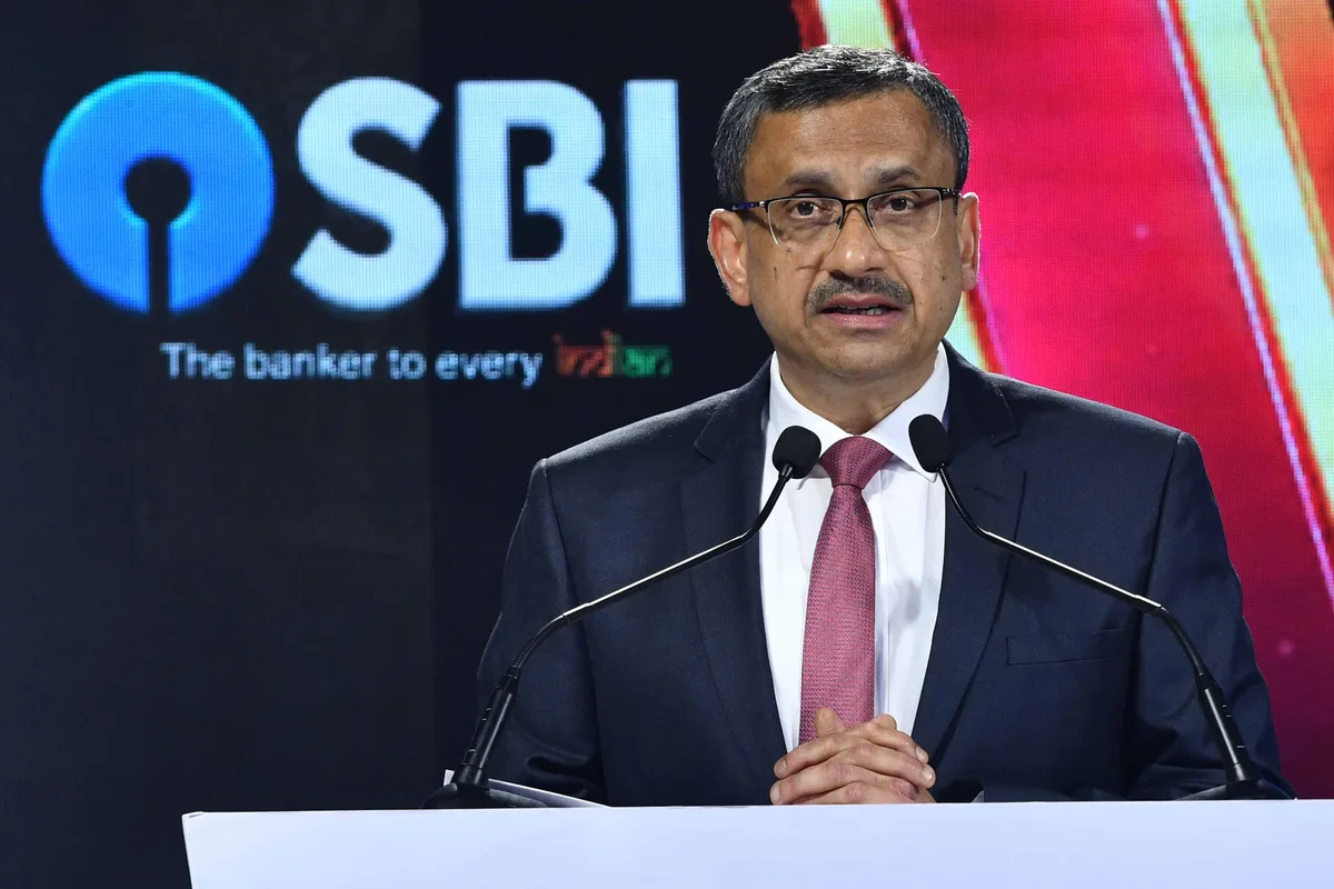 Banks should deploy FCNR(B) funds in coming months: RBI DG Rohit Jain