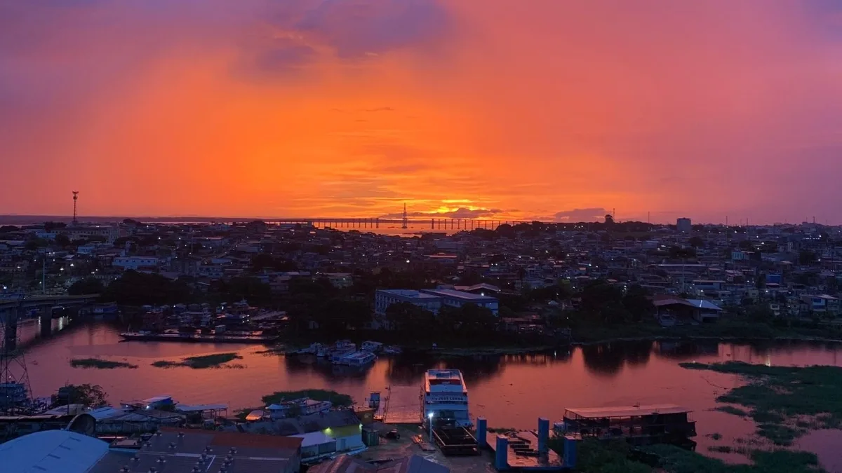 Falta de árvores e excesso de concreto: como ilhas de calor deixam bairros de Manaus mais quentes durante o verão amazônico