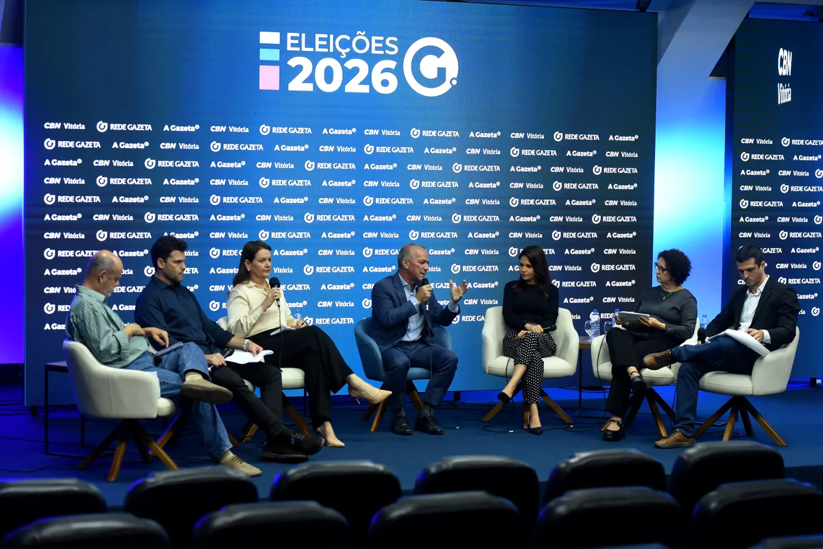 Helder tenta convencer que é mais do que um palanque para Lula no ES