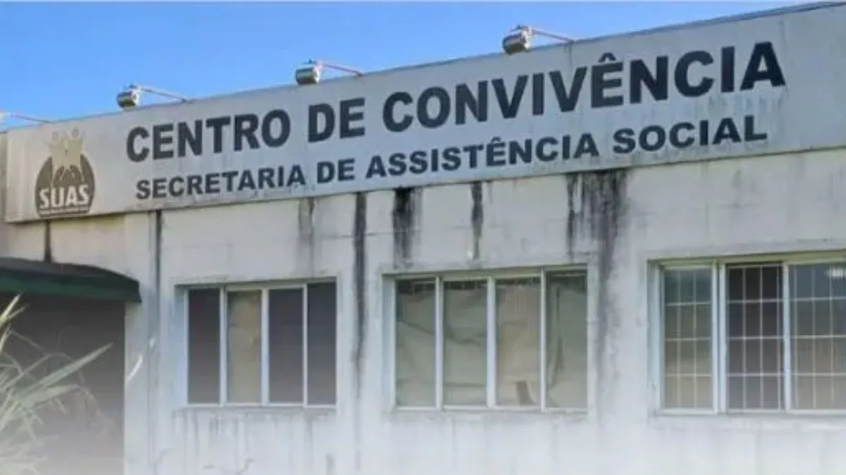 Mulher esfaqueia marido dentro de abrigo que acolhe famílias afetadas pela cheia dos rios em SC