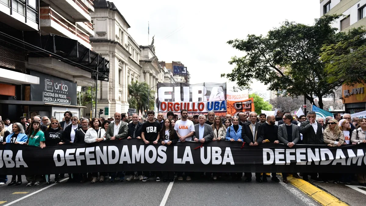La educación es el principal resguardo de la democracia