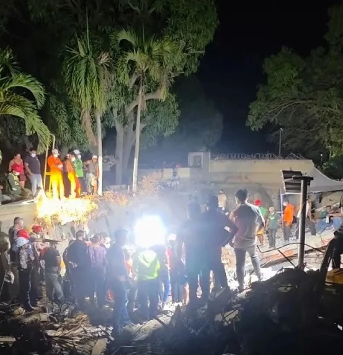 Localizan los cuerpos de siete integrantes de una familia en La Guaira tras 55 días de intensa búsqueda