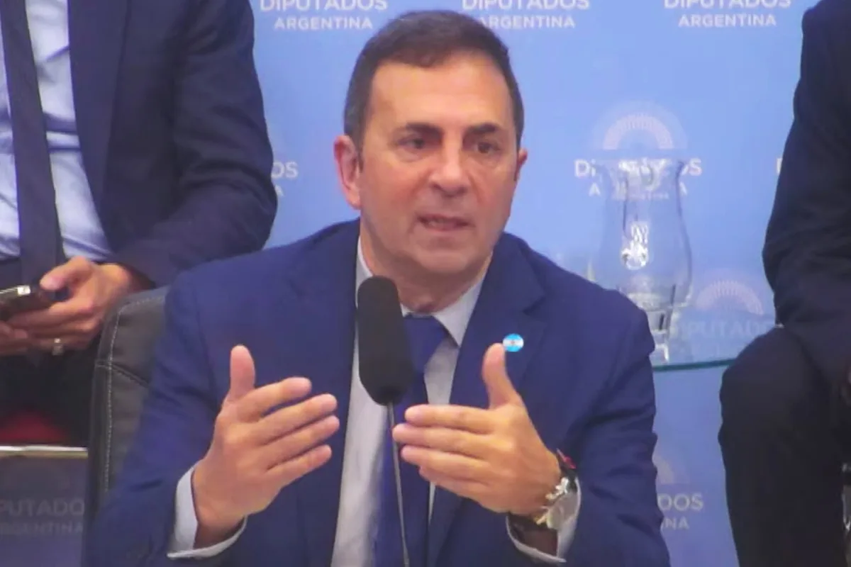 Julio Cordero defendió la reforma laboral a pesar de las estadísticas negativas y reivindicó el régimen de monotributo