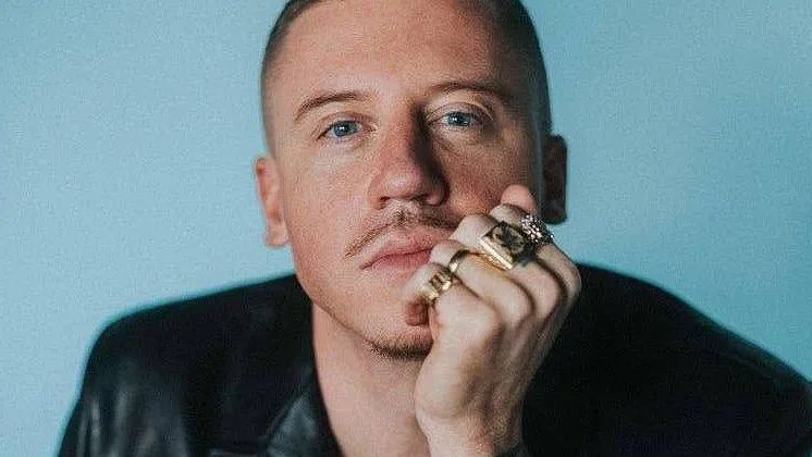Expulso da digressão de Ed Sheeran, Macklemore anuncia a “Free Palestine Tour”: “Já não podemos ser apolíticos em relação a um genocídio”