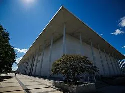 Einnahmen brachen massiv ein: Kennedy Center soll die Schließung drohen