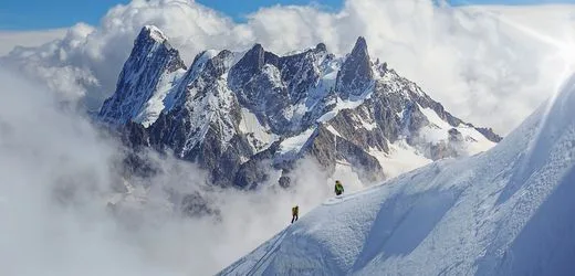 Mont Blanc: Neunjähriger besteigt mit seinem Vater den höchsten Gipfel der Alpen