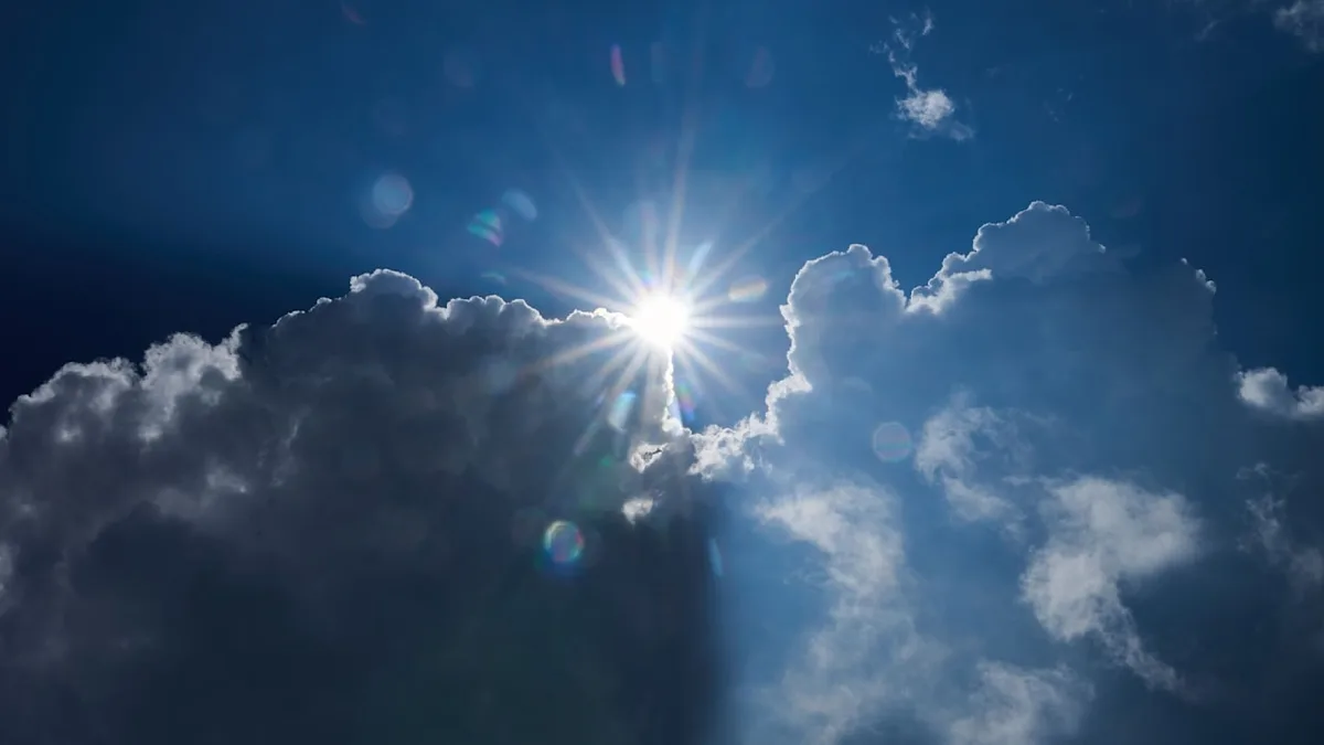 Wetter spaltet Deutschland - Hier gibt’s Sonne satt, dort Sturm und Regen