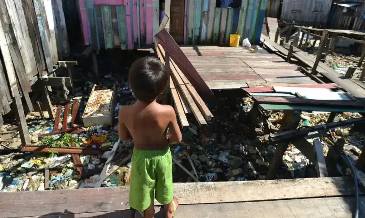 Economista analisa impacto do Bolsa Família para o combate à fome no Acre