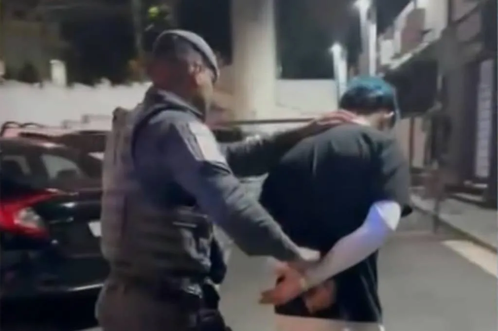 PM prende suspeito de estupro após gesto de socorro de adolescente em SP