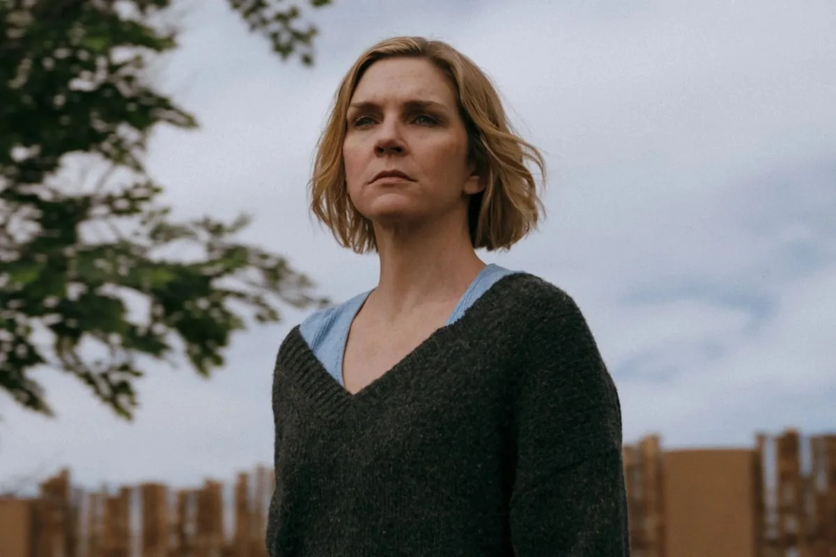 Второй сезон сериала «Из многих» выйдет не раньше лета 2028 года — СМИ