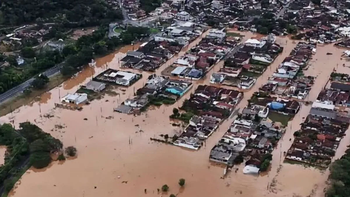 Chuva inunda cidades no Vale do Ribeira e deixa 152 famílias desabrigadas
