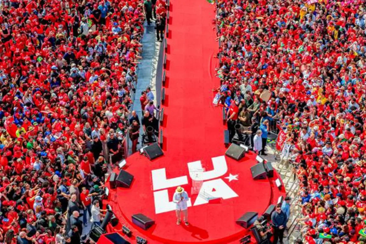 JOTA Principal: Lula e Flávio Bolsonaro retornam à zona de conforto em eleição que será decidida fora dela