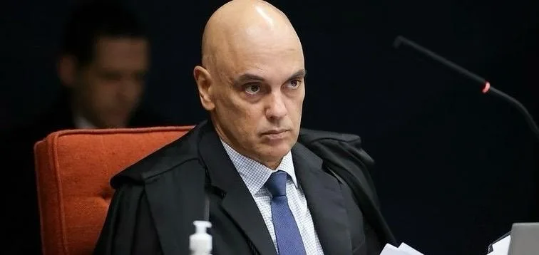 Moraes nega diálogos com Vorcaro: ‘ilações absurdas’