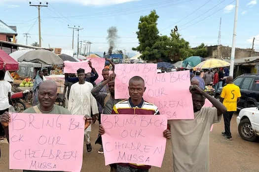 Nigerian families protest over children abducted nearly 100 days ago
