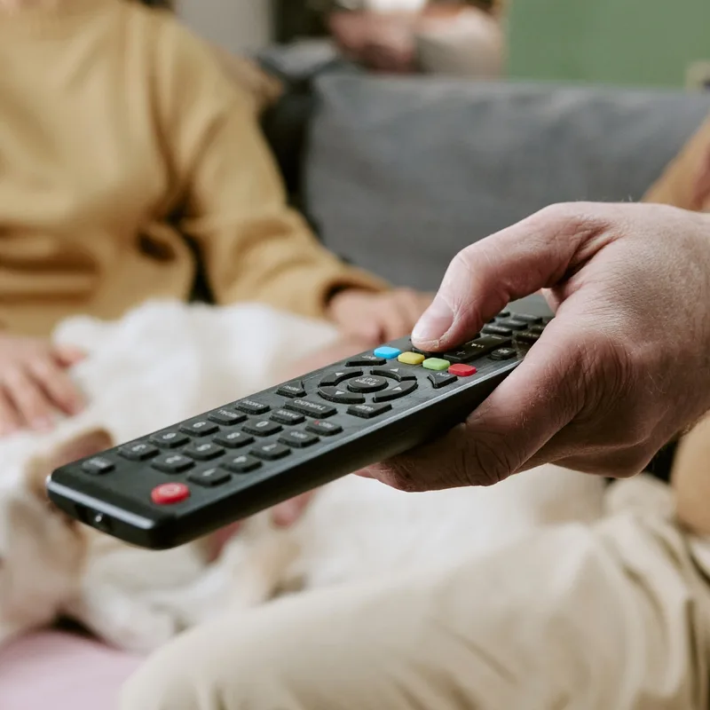 Actualité : TNT : attention, ces 6 chaînes pourraient bien disparaître en 2027