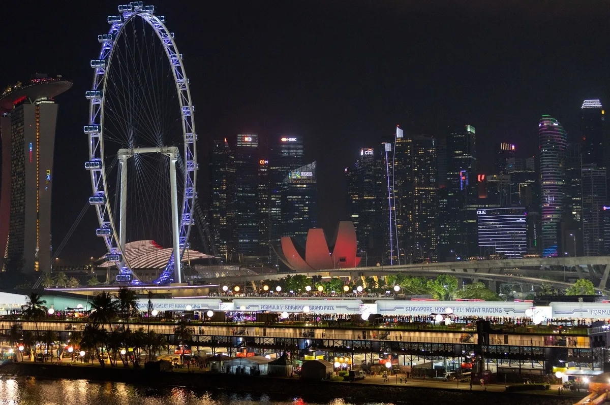 F1: Horários, clima e como assistir à sexta-feira de treino e quali sprint do GP de Singapura