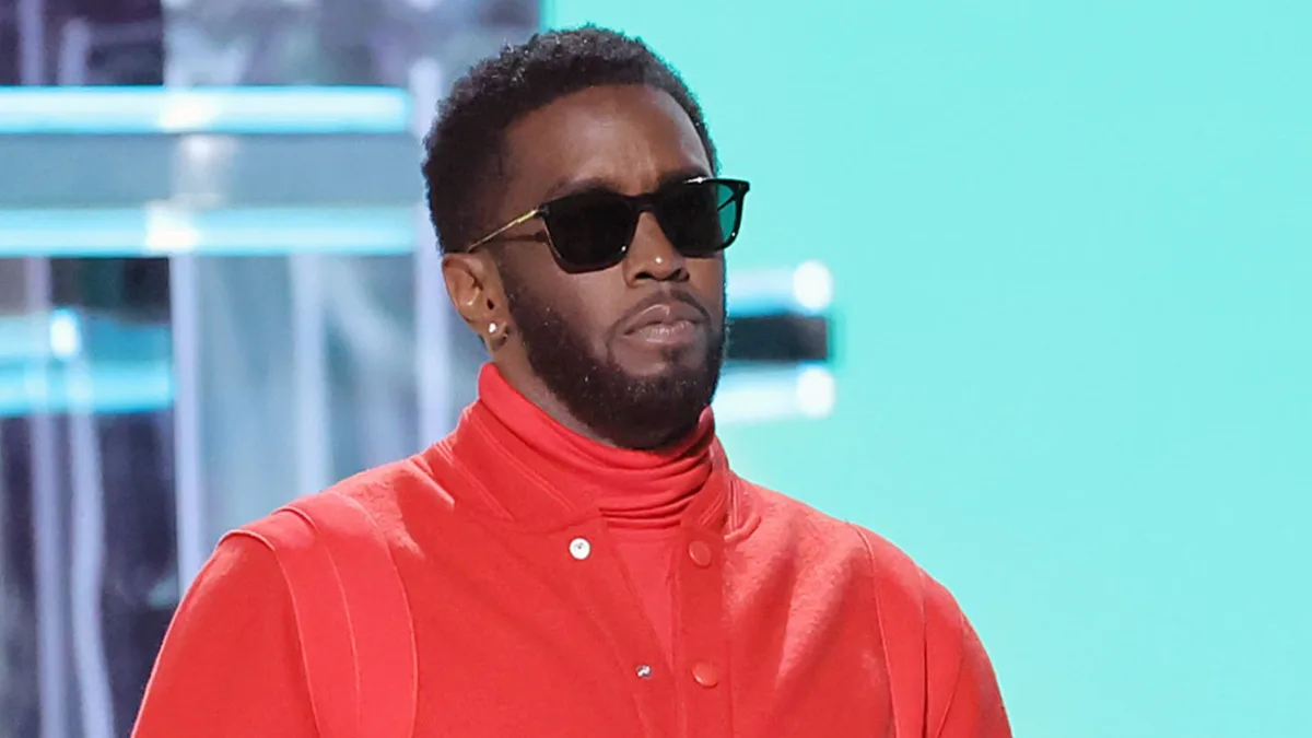 Sean “Diddy” Combs é transferido de prisão nos EUA; saiba o que motivou a mudança Sean “Diddy” Combs é transferido de prisão após relatos de bebida alcoólica e massagens na cadeia. (Foto: Getty)