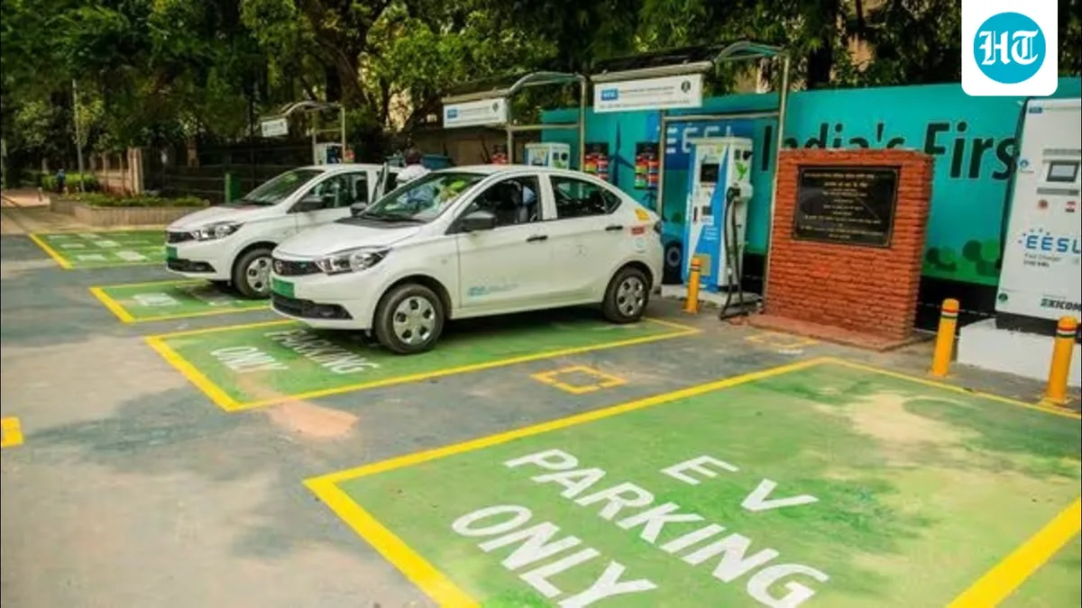 Delhi tops in NITI Aayog’s e-mobility index