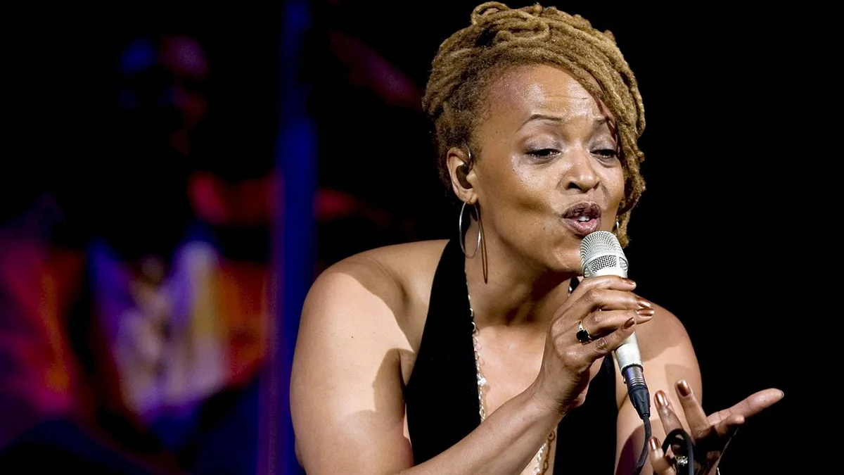 Morreu a cantora de jazz Cassandra Wilson