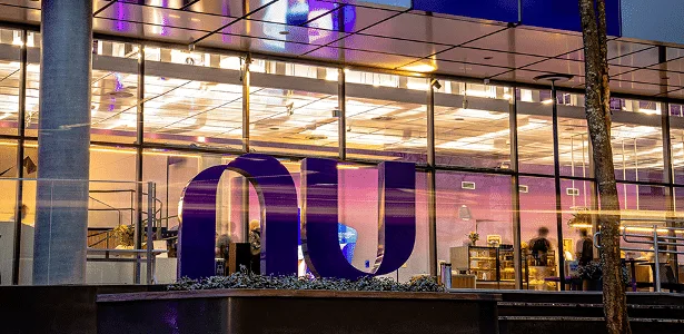 Nubank supera metas e atinge lucro recorde de US$ 1,06 bi no trimestre