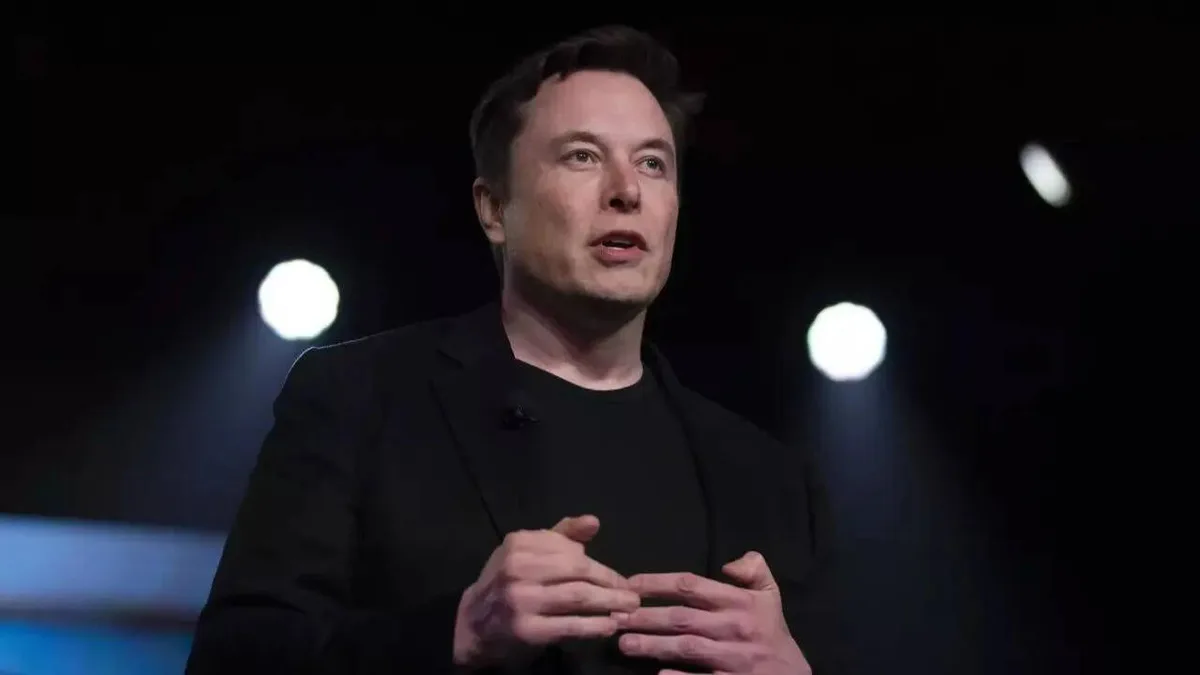 Elon Musk took authority away from Tesla managers and handed it to employees