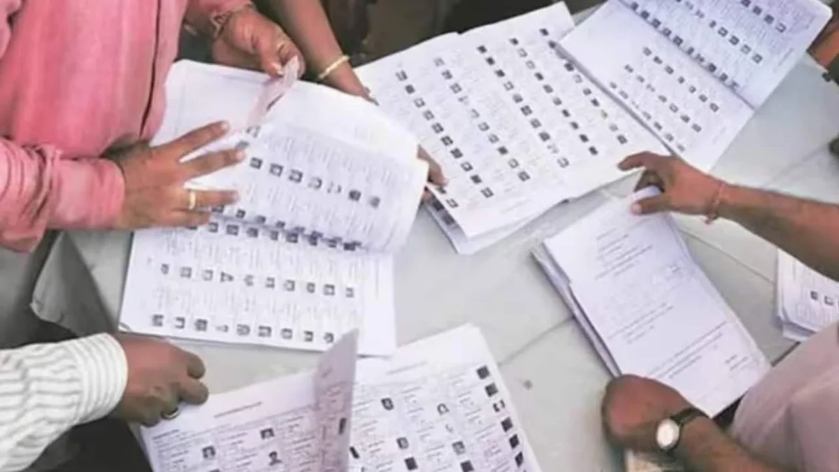 Over 2.07 Crore Voters Face SIR Exclusion In Maharashtra: Poll Body Data