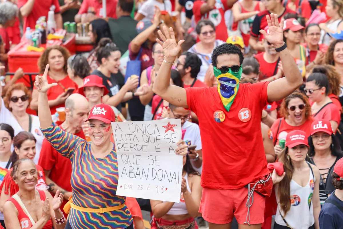 Repressão em Pernambuco: PM prende 18 militantes pró-Lula e juristas acionam o MP